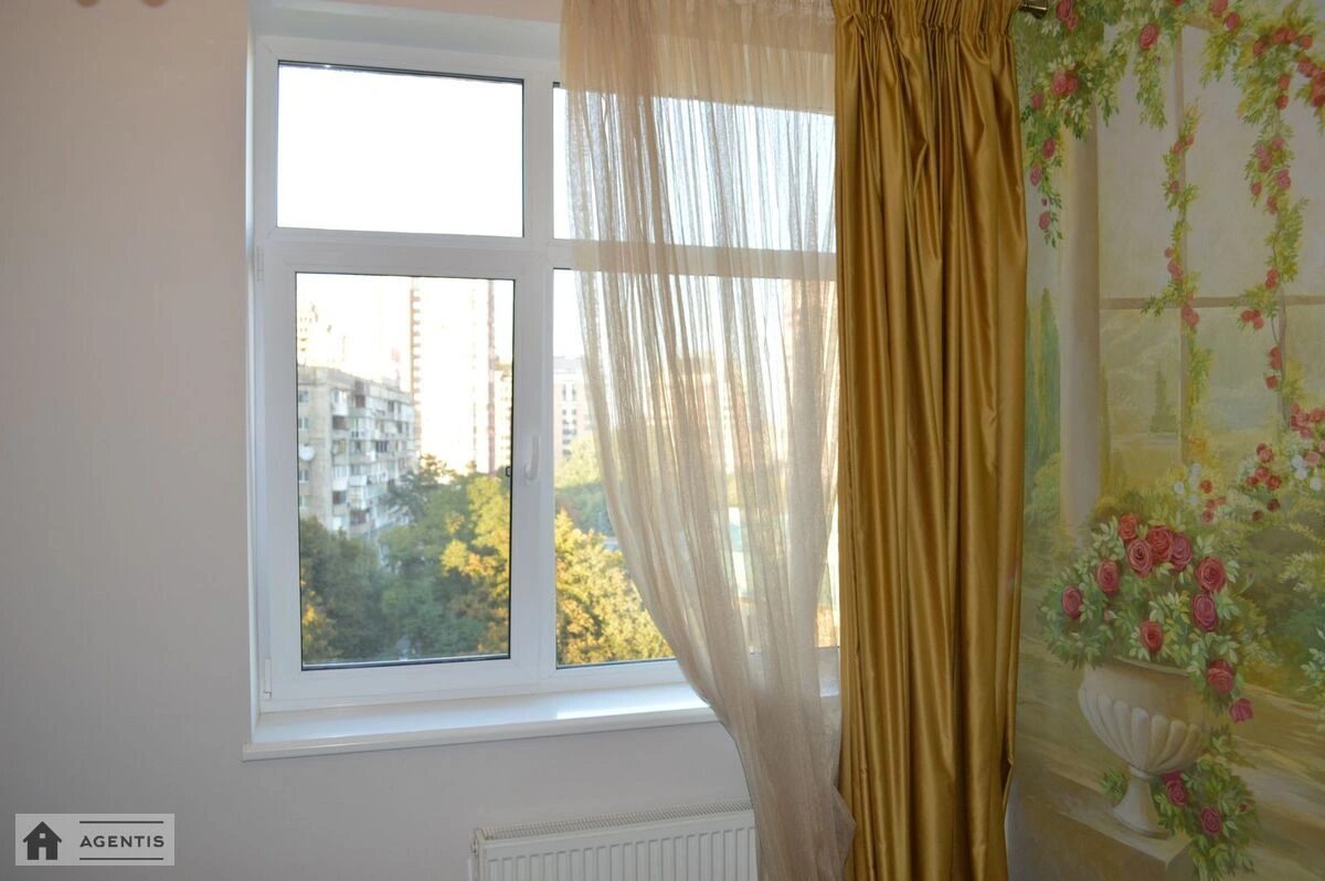 Apartment for rent 3 rooms, 116 m², 7th fl./17 floors. 44, Yevhena Konovaltsya vul. Shchorsa, Kyiv. 