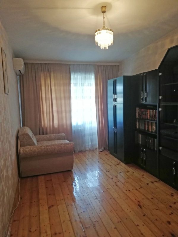 Продаж квартири. 1 кімната, 33 m², 5 поверх/5 поверхів. 21, Якіра 21, Київ. 