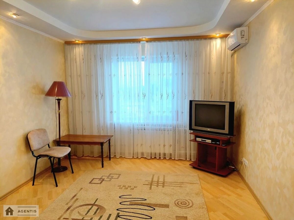 Сдам квартиру 1 комната, 46 m², 6 эт./14 этажей. 12, Федора Ернста вул., Киев. 