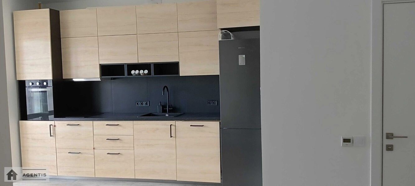 Здам квартиру 1 кімната, 41 m², 7 пов./11 поверхів. 58, Райдужна 58, Київ. 