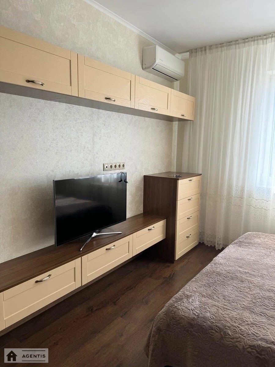 Сдам квартиру 1 комната, 43 m², 24 эт./26 этажей. Юрія Кондратюка вул., Киев. 