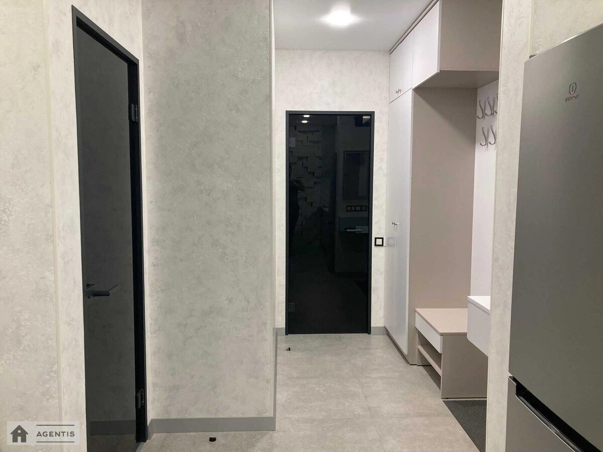 Здам квартиру 2 кімнати, 37 m², 14 пов./16 поверхів. 2, Салютна 2, Київ. 