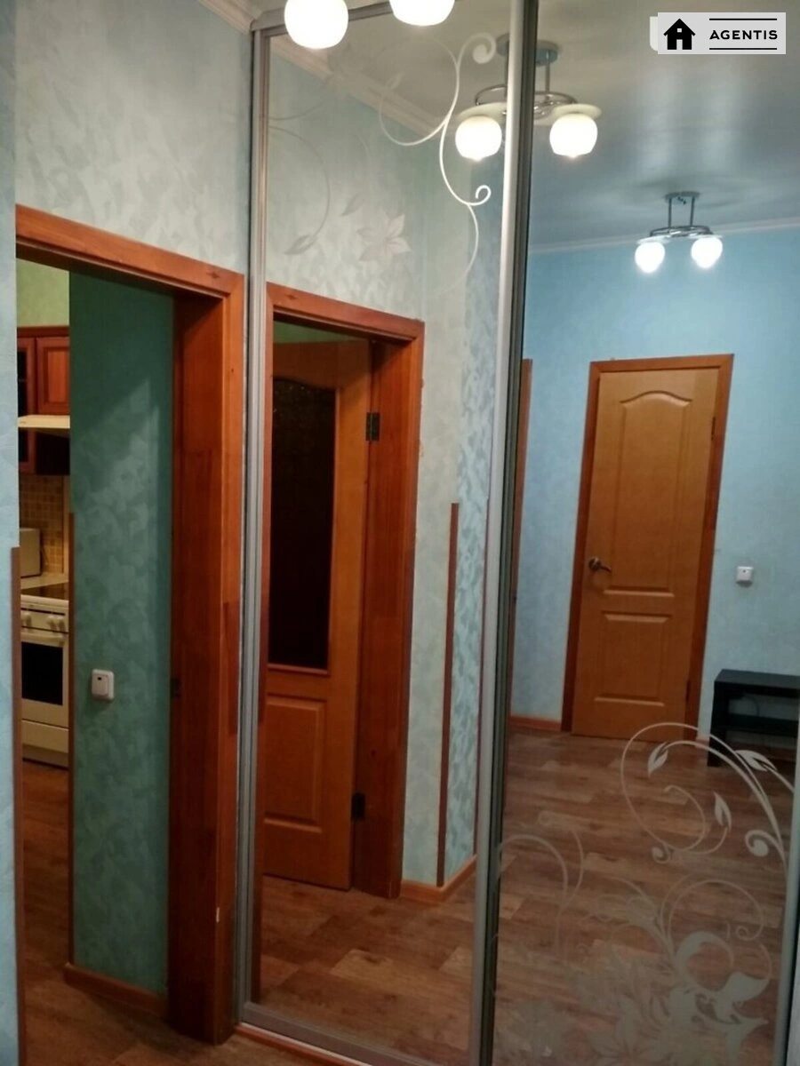 Сдам квартиру 1 комната, 46 m², 22 эт./25 этажей. 22, Петра Григоренка просп., Киев. 