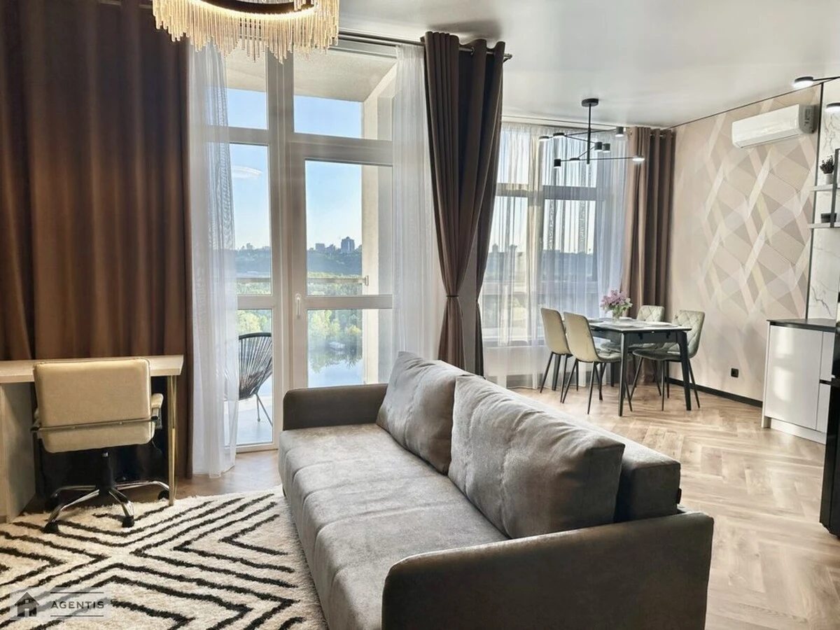 Apartment for rent 1 room, 50 m², 14th fl./18 floors. 11, Mykilsko-Slobidska 11, Kyiv. 