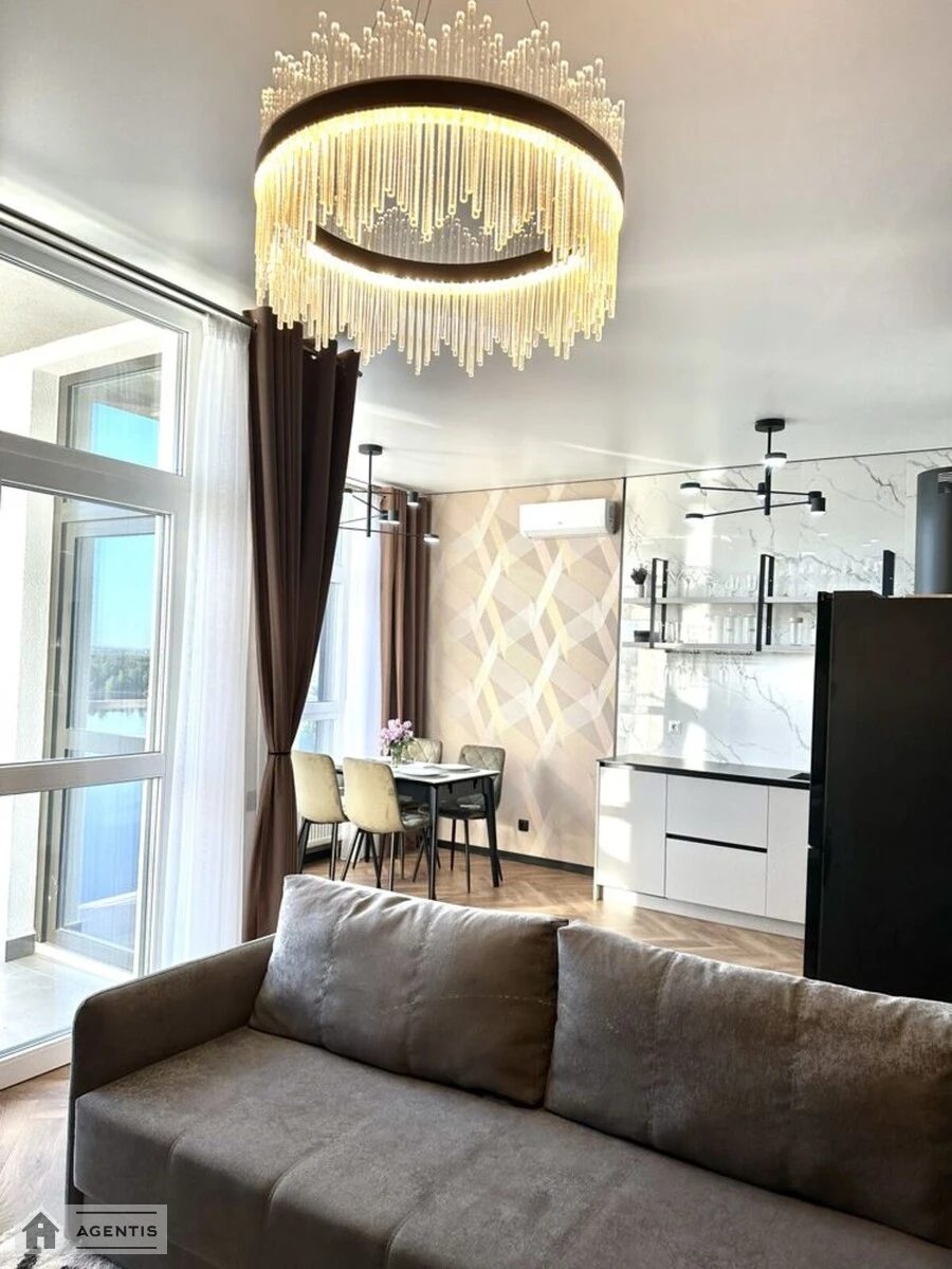 Apartment for rent 1 room, 50 m², 14th fl./18 floors. 11, Mykilsko-Slobidska 11, Kyiv. 