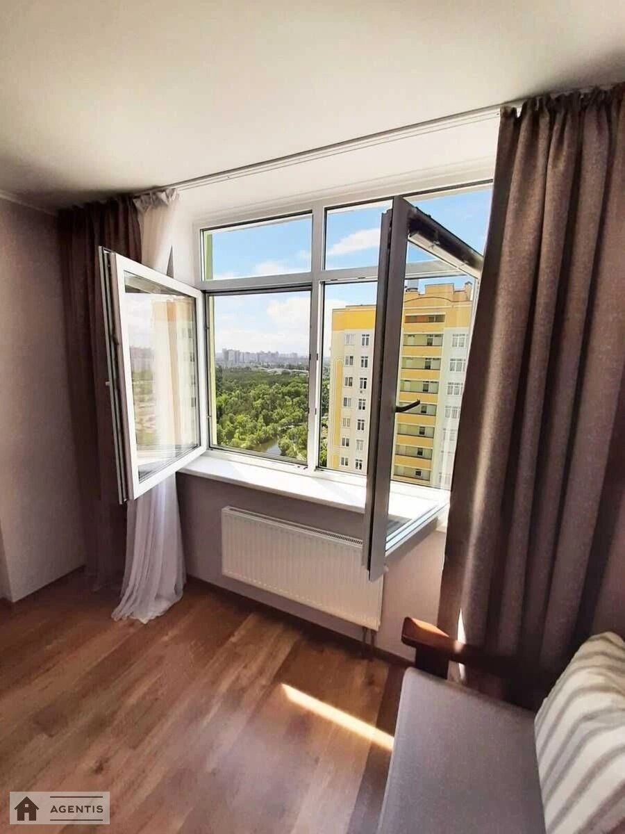 Apartment for rent 1 room, 43 m², 24th fl./26 floors. 14, Voskresenska 14, Kyiv. 