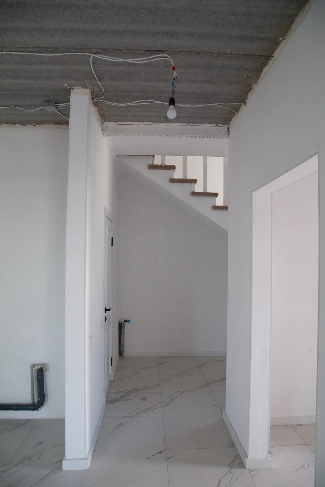 House for sale 100 m², 2 floors. 85, Ozerna , Hatne. 