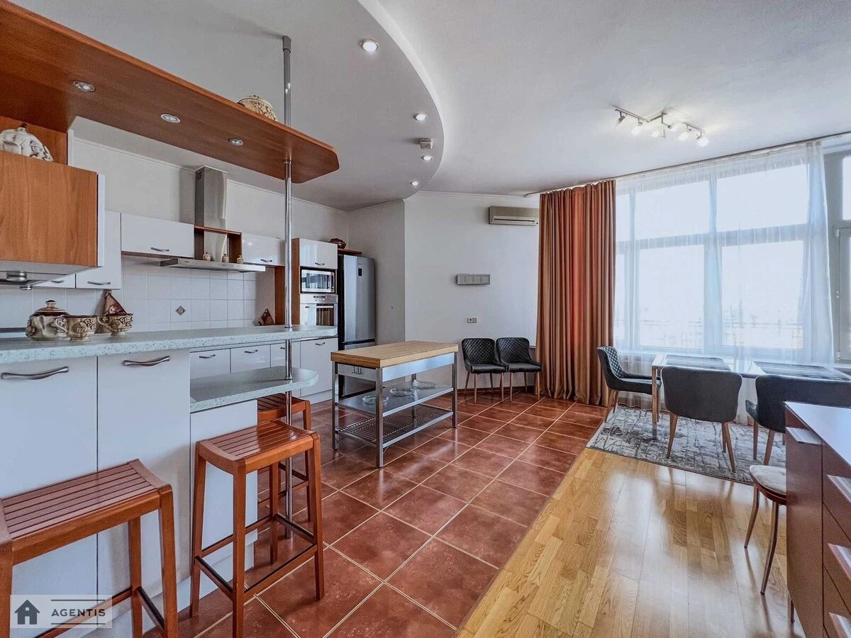 Apartment for rent 3 rooms, 150 m², 12th fl./14 floors. 49, Volodymyrivska vul., Kyiv. 