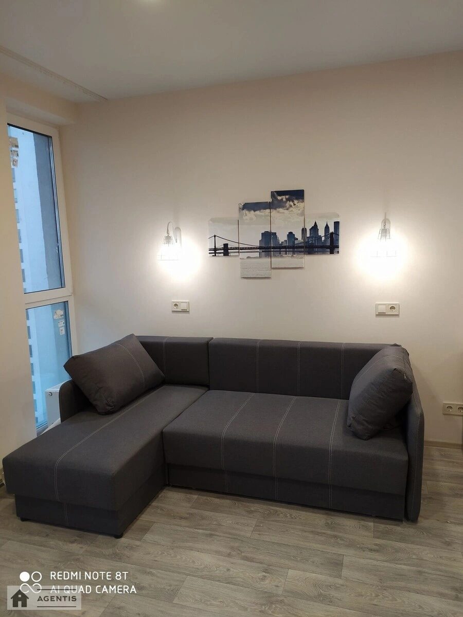 Apartment for rent 1 room, 32 m², 18th fl./18 floors. 2, Osokorska 2, Kyiv. 