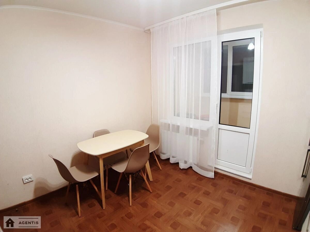 Apartment for rent 2 rooms, 778 m², 16th fl./25 floors. 3, Baltiyskiy 3, Kyiv. 