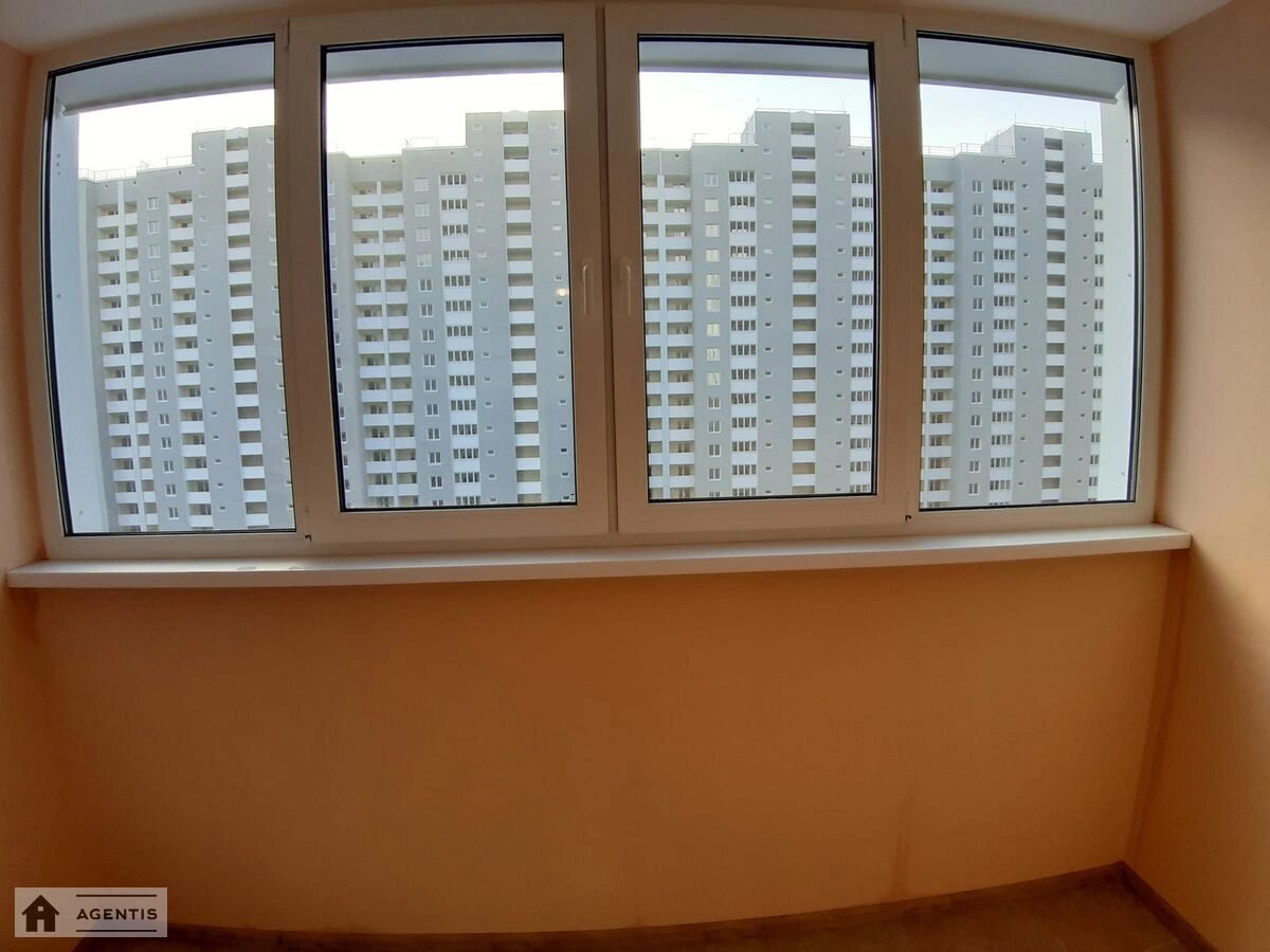 Apartment for rent 2 rooms, 778 m², 16th fl./25 floors. 3, Baltiyskiy 3, Kyiv. 