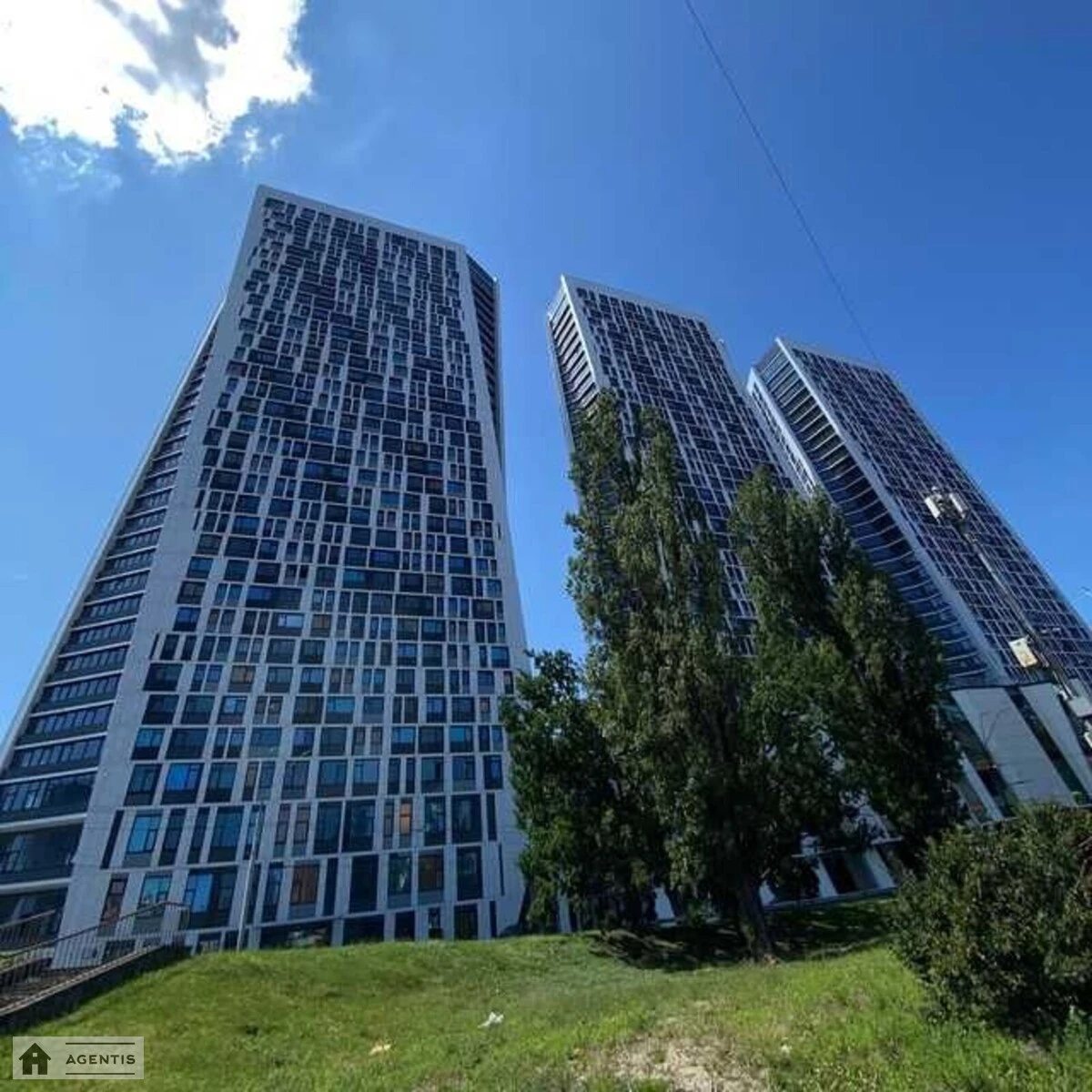 Apartment for rent 1 room, 53 m², 15th fl./36 floors. Peremogy, Kyiv. 