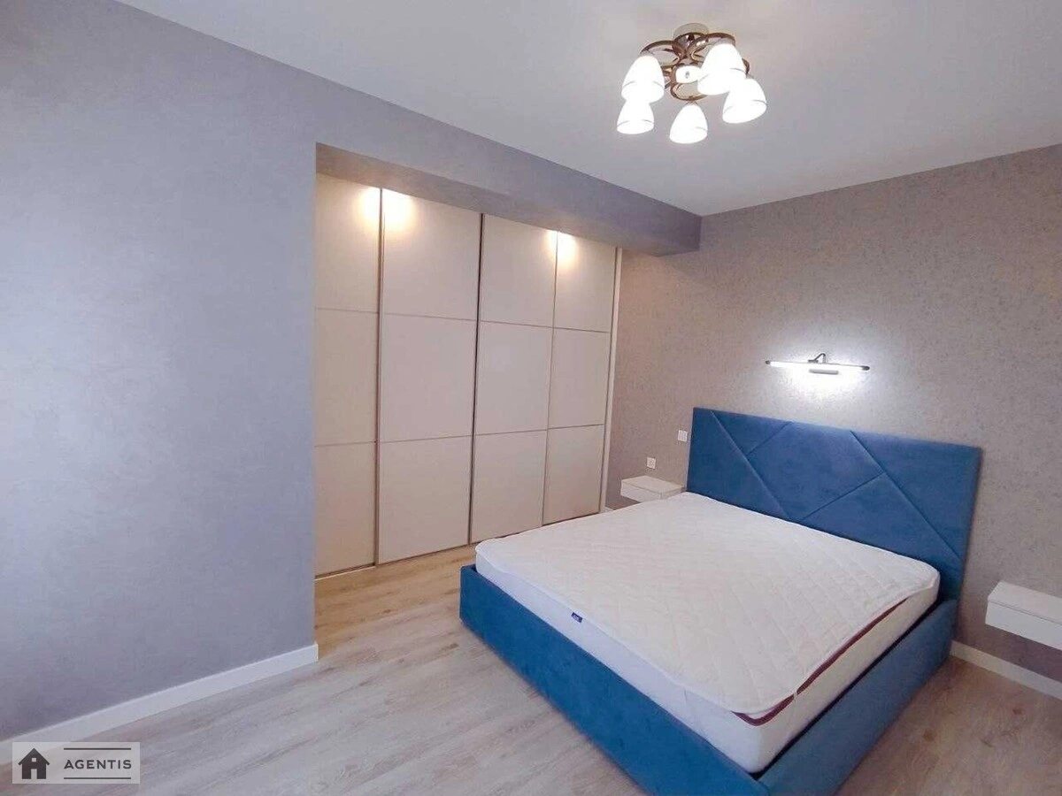 Сдам квартиру 2 комнаты, 52 m², 11 эт./20 этажей. 55, Берестейський просп. (Перемоги), Киев. 