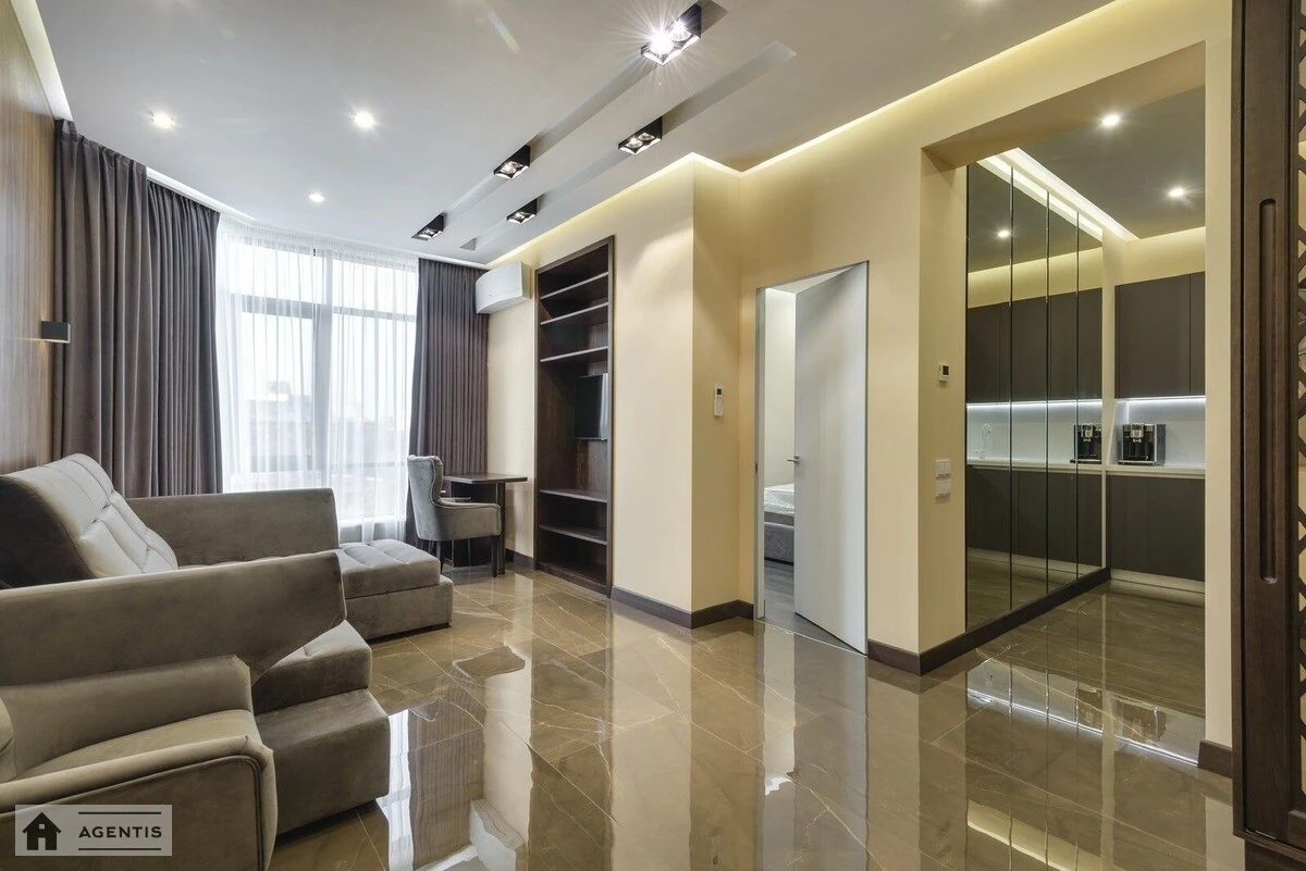 Apartment for rent 2 rooms, 65 m², 14th fl./26 floors. Bolsunovskyy prov. Michurina, Kyiv. 