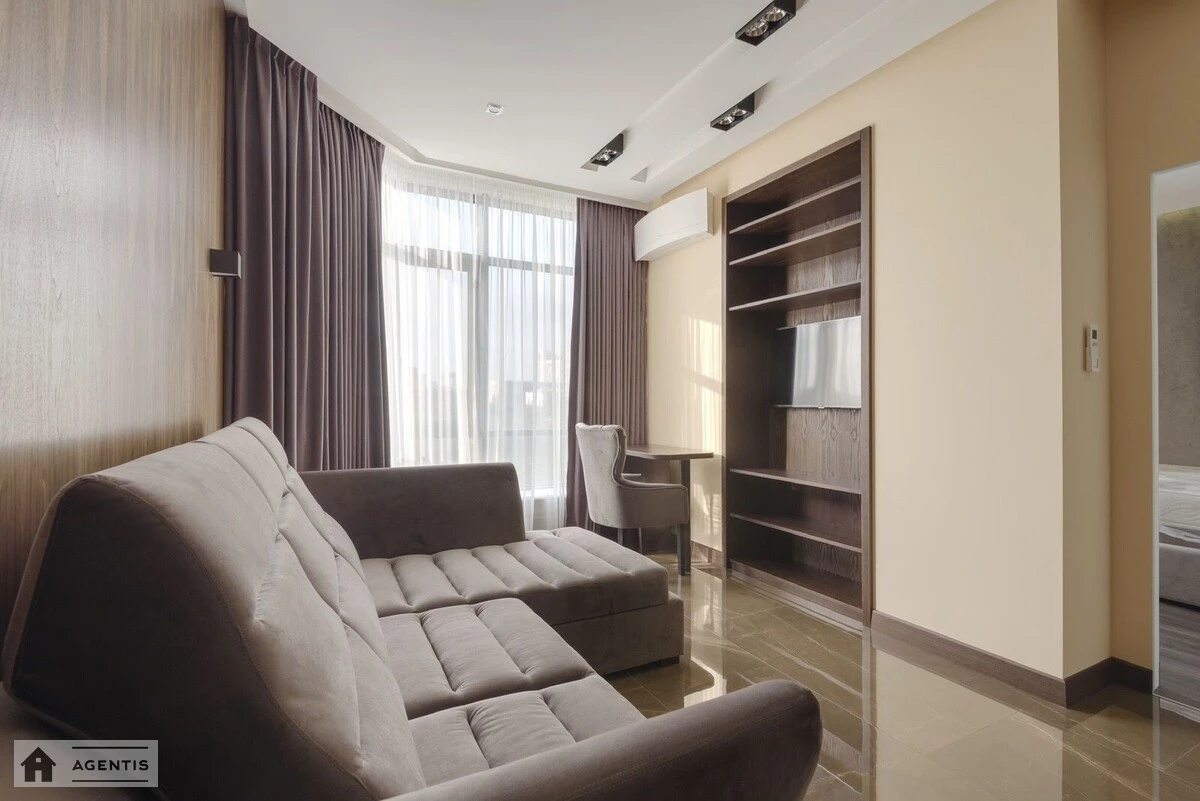 Apartment for rent 2 rooms, 65 m², 14th fl./26 floors. Bolsunovskyy prov. Michurina, Kyiv. 