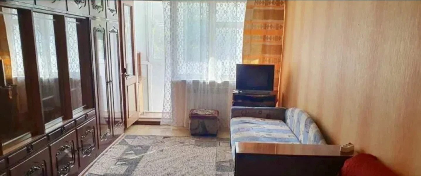 Продаж квартири 2 кімнати, 46 m², 5 пов./5 поверхів. 92, Филатова Академика , Одеса. 