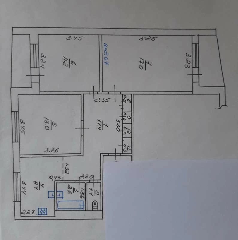 Продаж квартири. 3 rooms, 70 m², 11 floor/16 floors. 28, Пр. Л. Свободы, Харків. 