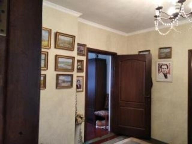 House for sale. 1 room, 93 m², 1 floor. Kochubeya, Zaporizhzhya. 