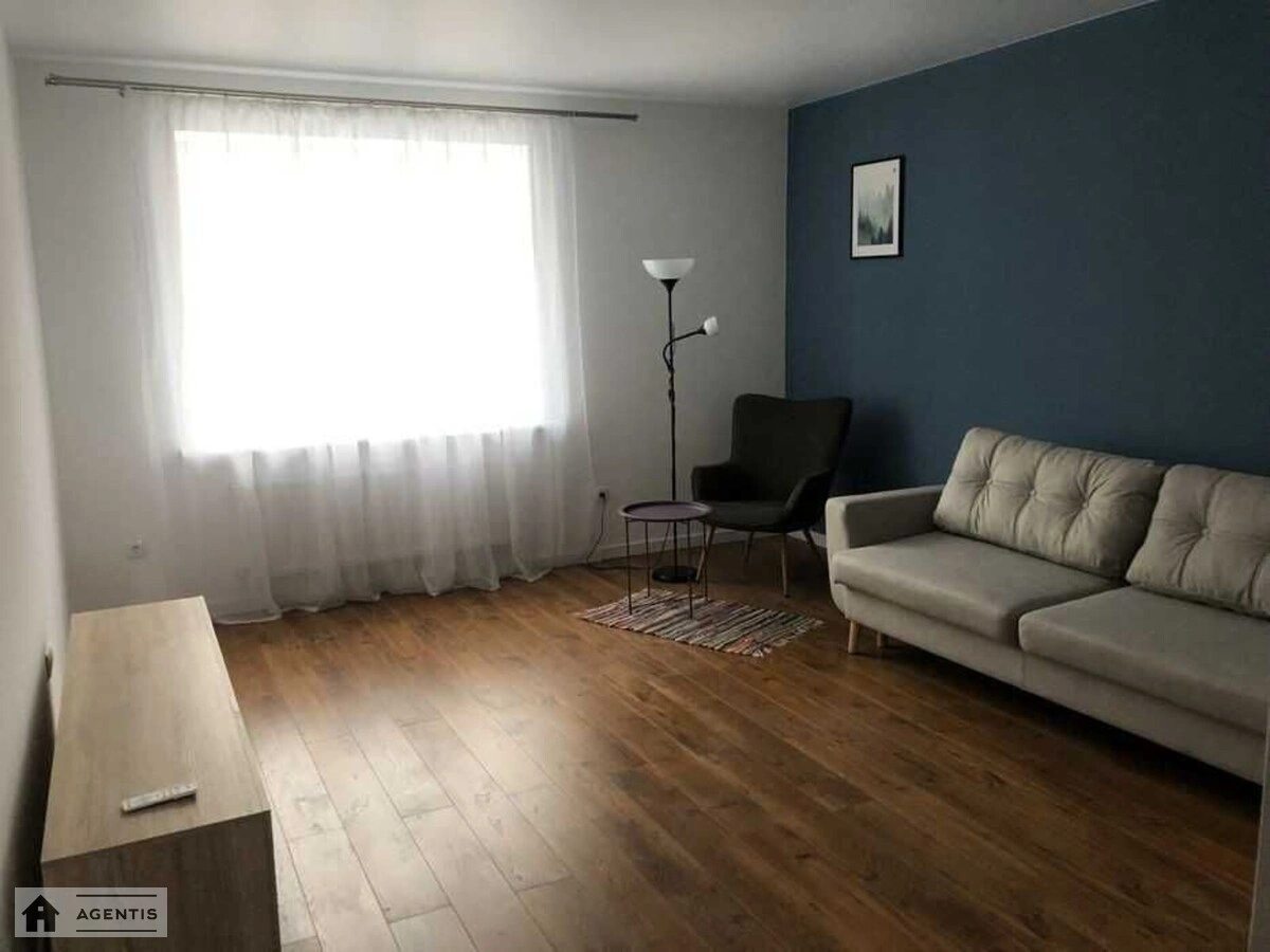 Apartment for rent 2 rooms, 58 m², 3rd fl./10 floors. 6, Volodymyra Vysotskoho bulv., Kyiv. 