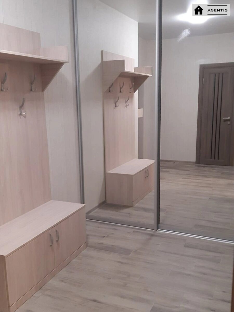 Здам квартиру 1 кімната, 42 m², 10 пов./16 поверхів. 43, Тираспольська 43, Київ. 