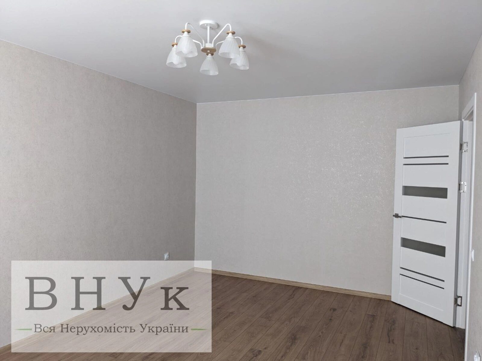 Apartments for sale 2 rooms, 58 m², 10th fl./10 floors. Troleybusna vul., Ternopil. 