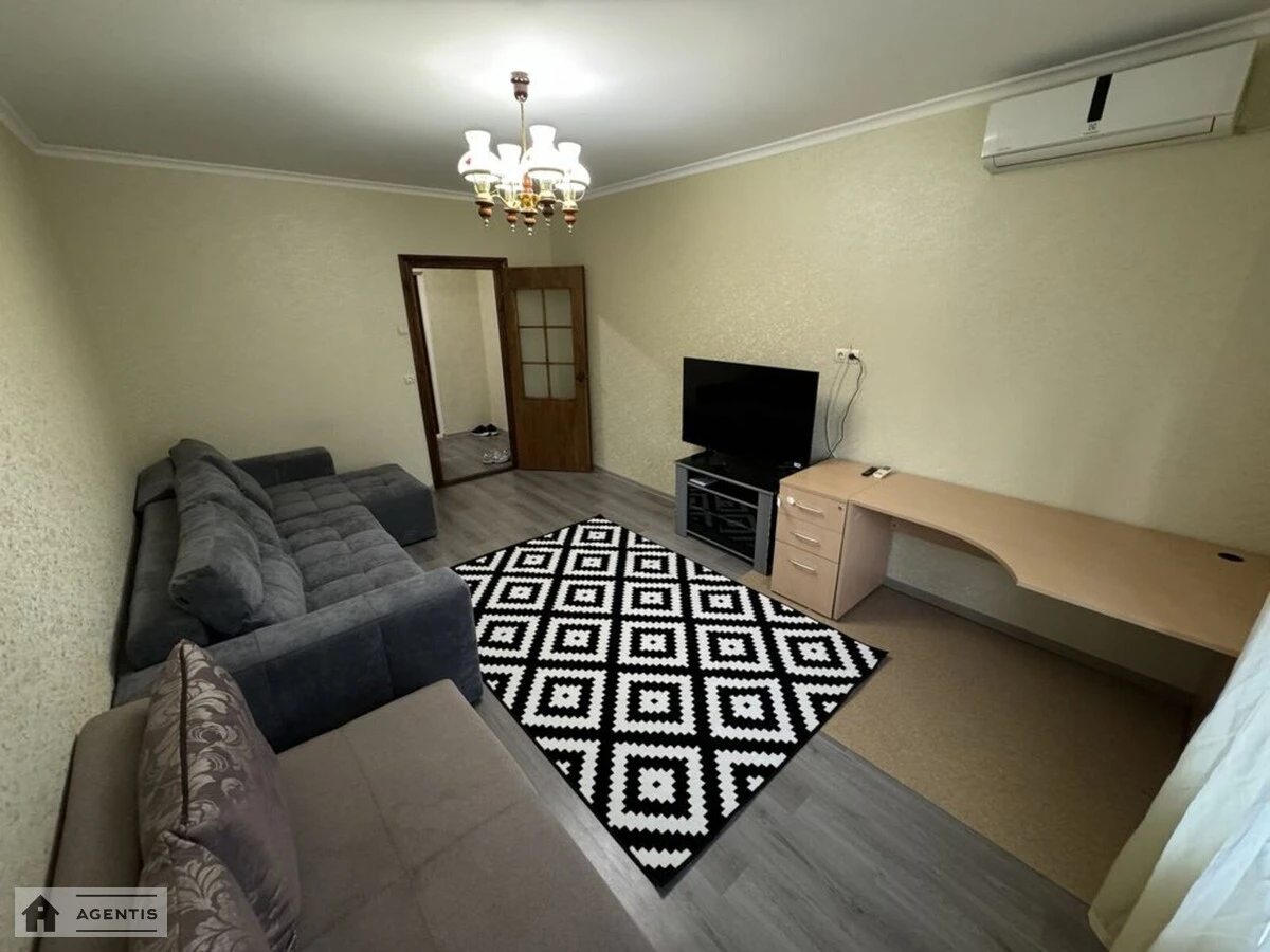 Apartment for rent 1 room, 45 m², 11th fl./14 floors. 2, Fedora Ernsta vul., Kyiv. 