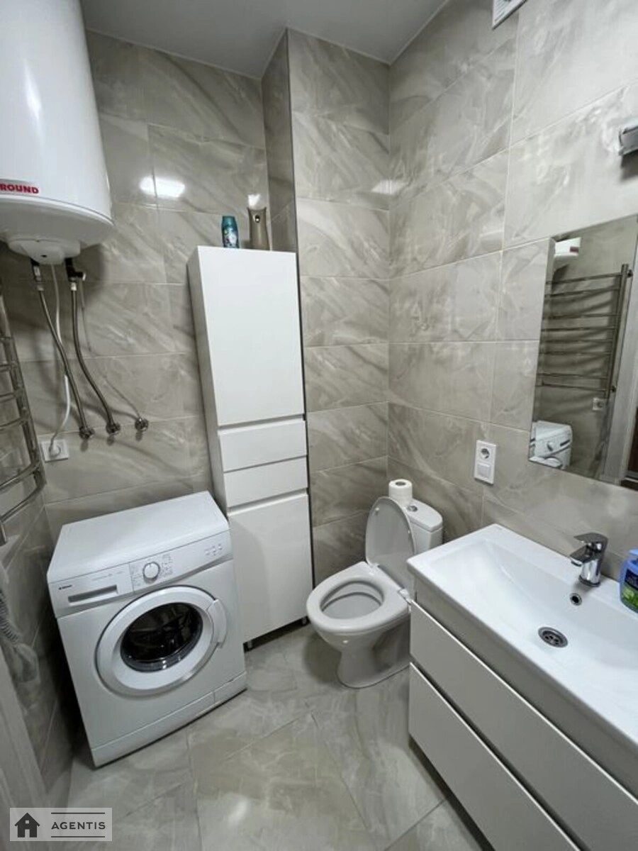 Здам квартиру 1 кімната, 41 m², 3 пов./9 поверхів. 4, Теремківська 4, Київ. 