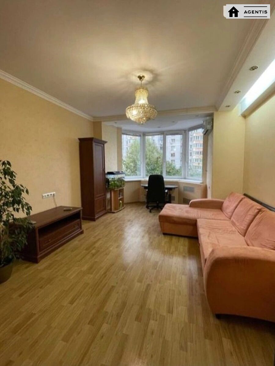 Apartment for rent 1 room, 47 m², 3rd fl./16 floors. 35, Anny Akhmatovoyi vul., Kyiv. 