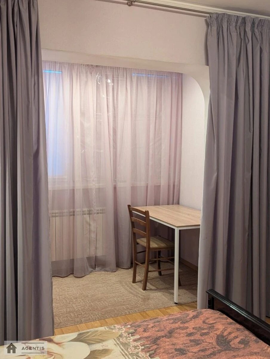 Apartment for rent 2 rooms, 56 m², 9th fl./16 floors. Darnytskyy rayon, Kyiv. 