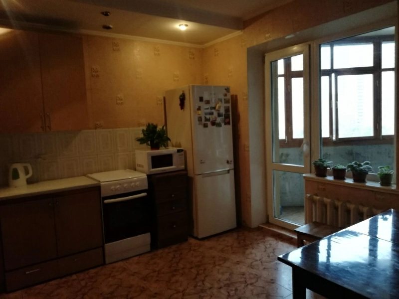 Apartments for sale. 4 rooms, 114 m², 5th floor/16 floors. 1, Grygorenka Petra 1, Kyiv. 