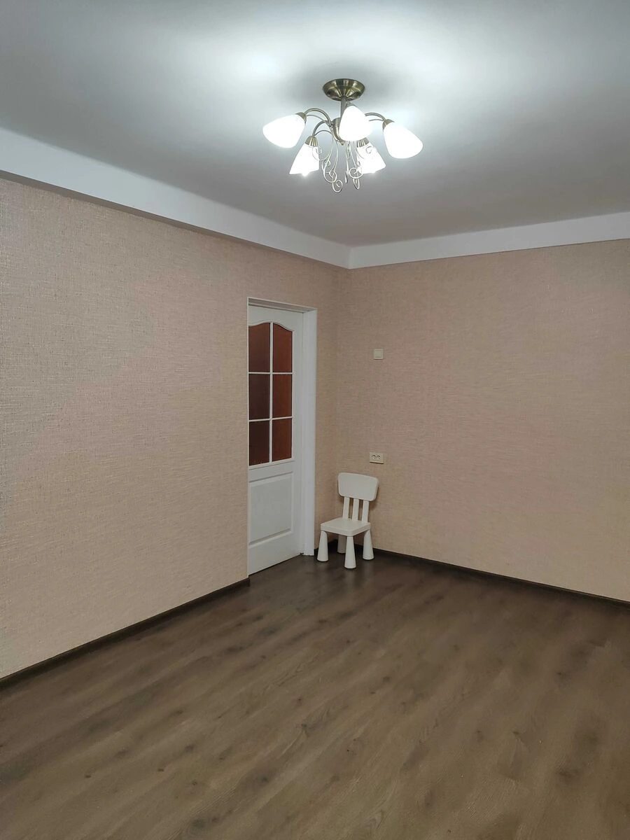 Здам квартиру 2 кімнати, 45 m², 1 пов./9 поверхів. Космонавта Поповича вул. (Космонавта Волкова), Київ. 