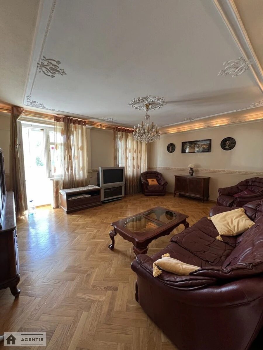 Apartment for rent 2 rooms, 79 m², 6th fl./9 floors. Feodosiyska 4, Kyiv. 