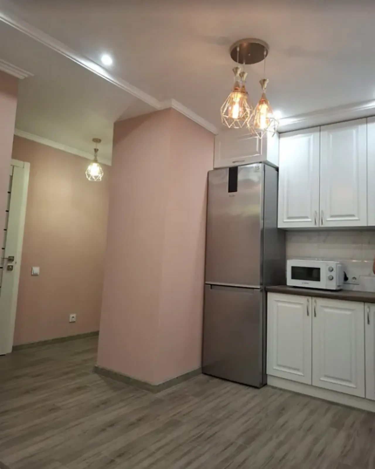 Apartments for sale 1 room, 45 m², 4th fl./10 floors. Сахарный завод, Ternopil. 