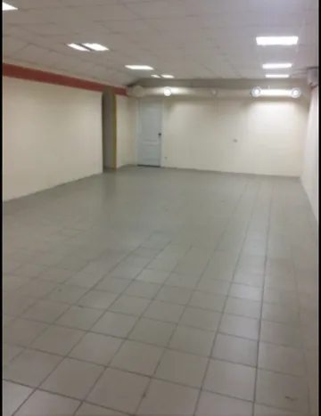 Commercial space for sale 30 m², 1st fl.. Kalynovaya ul., Dnipro. 