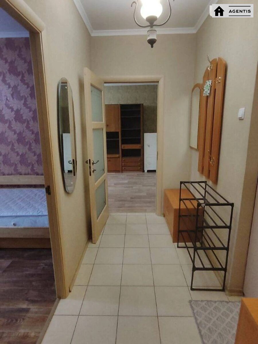 Здам квартиру 2 кімнати, 48 m², 7 пов./9 поверхів. 27, Лукянівська , Київ. 