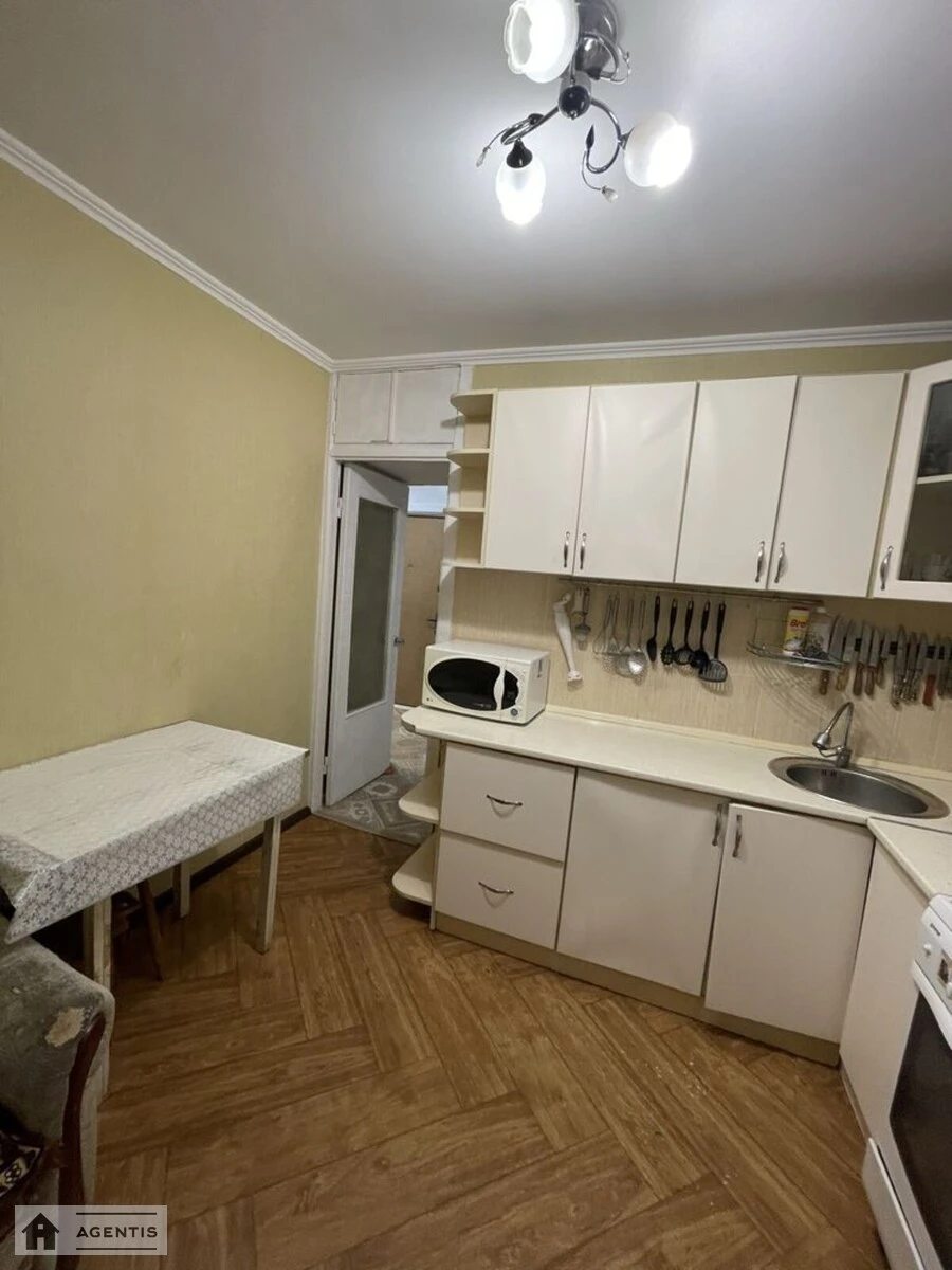 Здам квартиру 1 кімната, 34 m², 13 пов./16 поверхів. Якуба Коласа, Київ. 