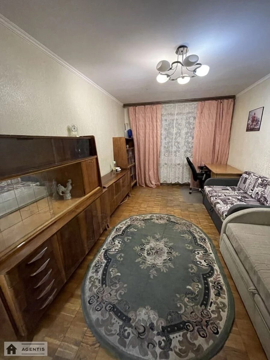 Сдам квартиру 1 комната, 34 m², 13 эт./16 этажей. Якуба Коласа, Киев. 