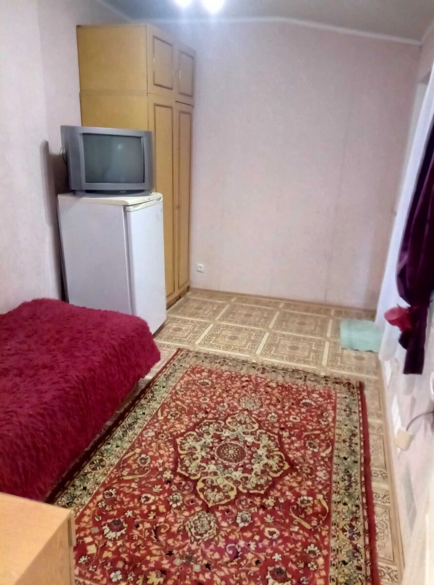 Продаж квартири 1 кімната, 14 m², 1 пов./1 пов.. 777, Гоголя улица, Кропивницький. 