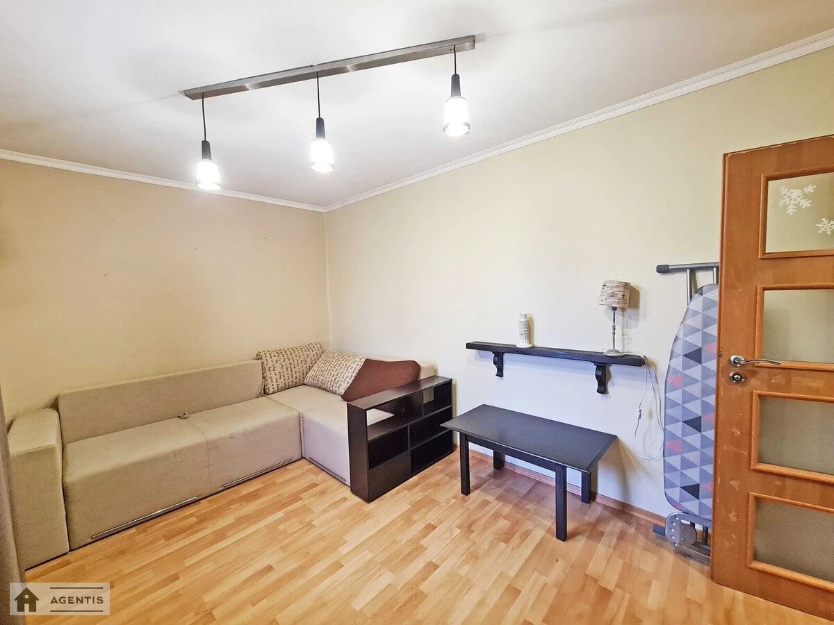 Apartment for rent 2 rooms, 59 m², 14th fl./18 floors. 80, Onore de Balzaka vul., Kyiv. 