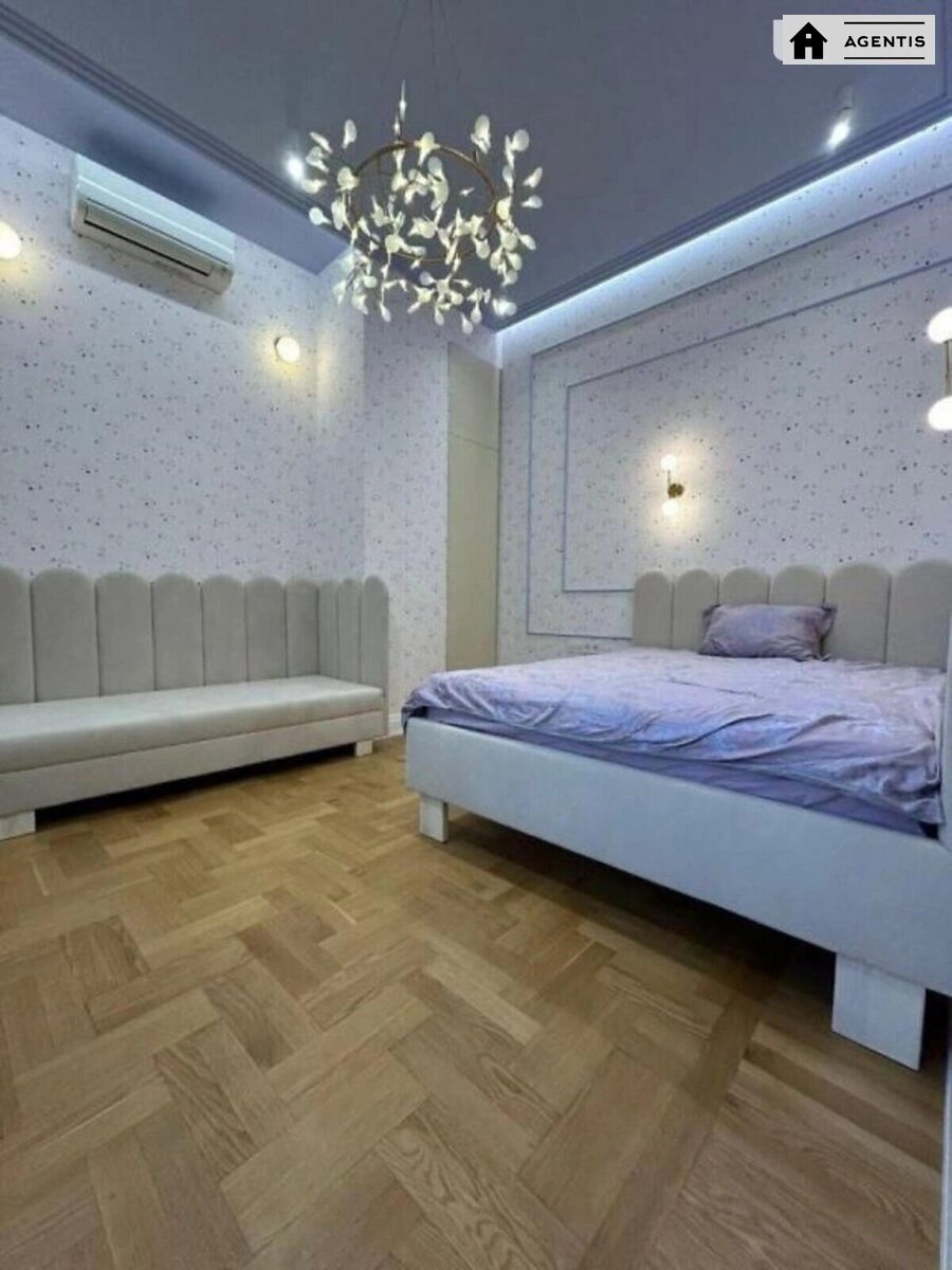 Apartment for rent 4 rooms, 190 m², 5th fl./6 floors. 26, Velyka Vaselkivska 26, Kyiv. 