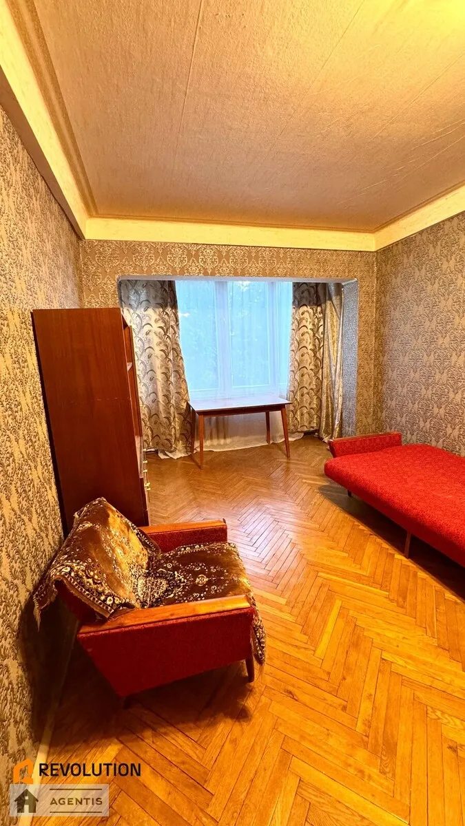 Apartment for rent 3 rooms, 63 m², 4th fl./9 floors. 30, Yuliyi Zdanovskoyi vul. Mykhayla Lomonosova, Kyiv. 