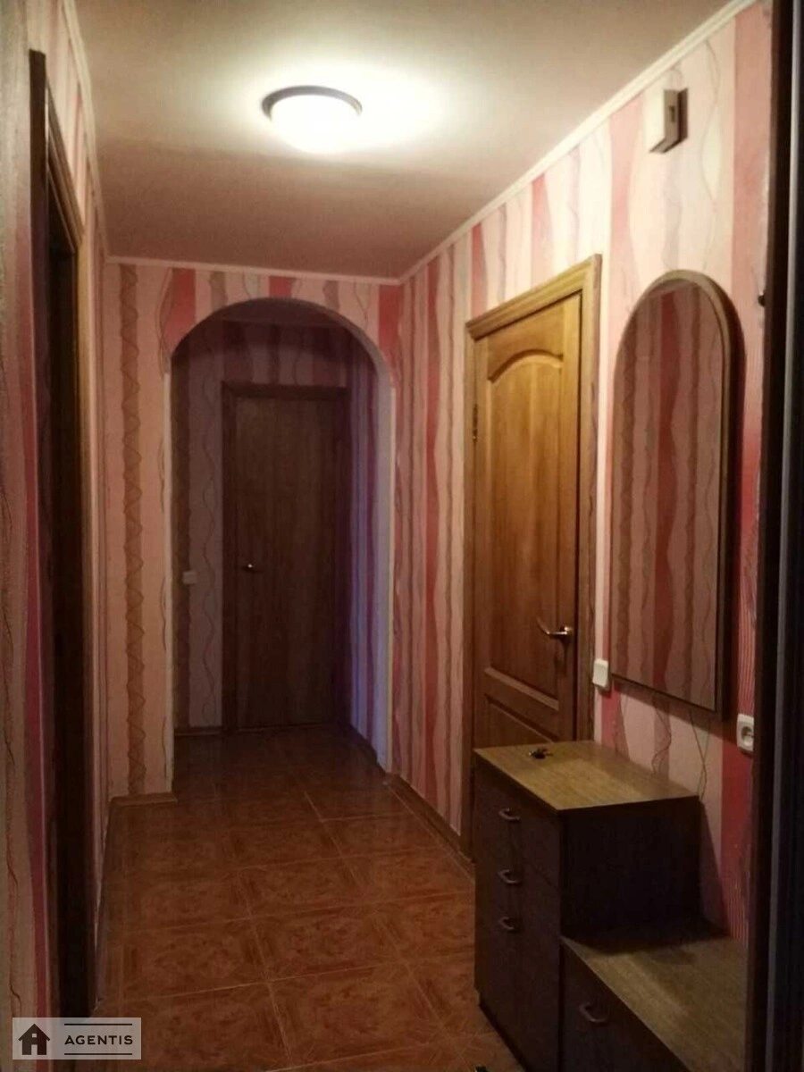 Здам квартиру 2 кімнати, 56 m², 12 пов./22 поверхи. Оболонський район, Київ. 