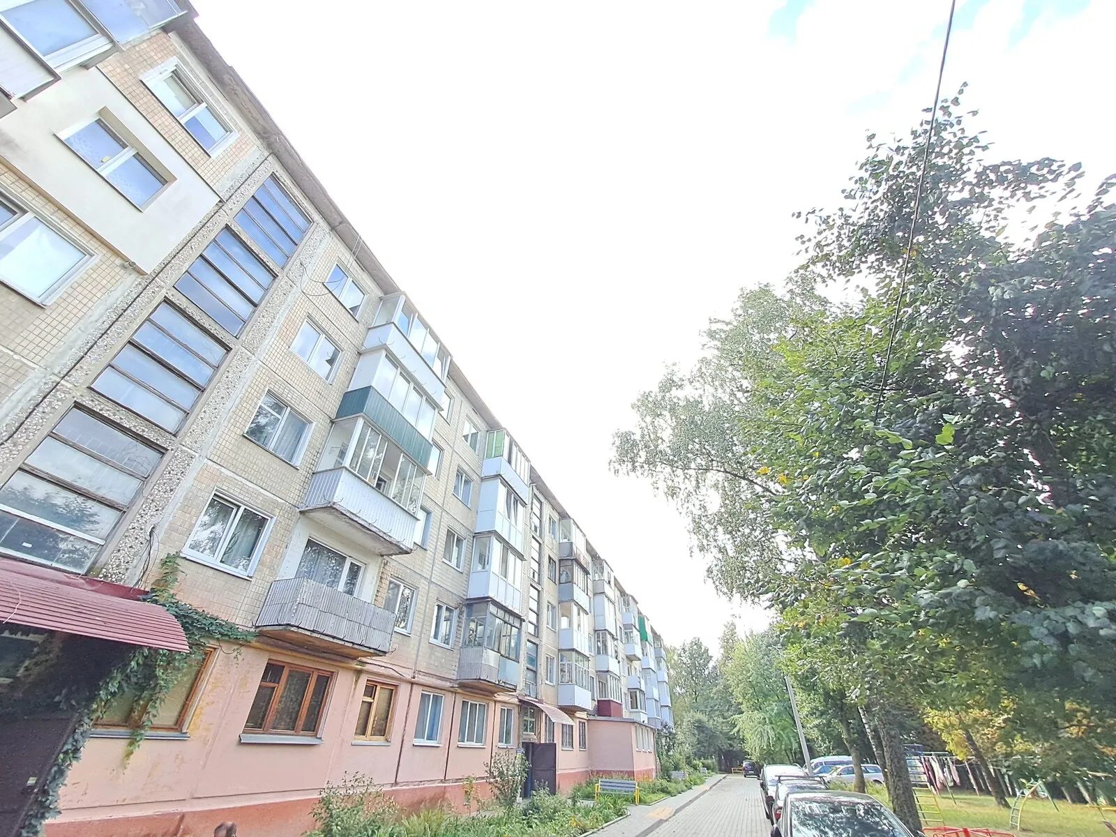 Apartment for rent 2 rooms, 45 m², 5th fl./5 floors. Bandery S. pr., Ternopil. 