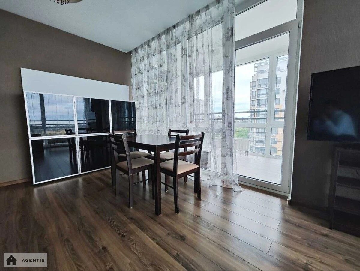 Apartment for rent 2 rooms, 68 m², 13th fl./20 floors. 19, Anatoliya Petrytskoho vul., Kyiv. 