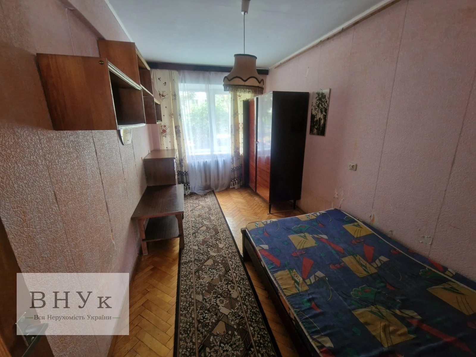 Apartments for sale 3 rooms, 65 m², 1st fl./5 floors. Kryvonosa M. vul., Ternopil. 