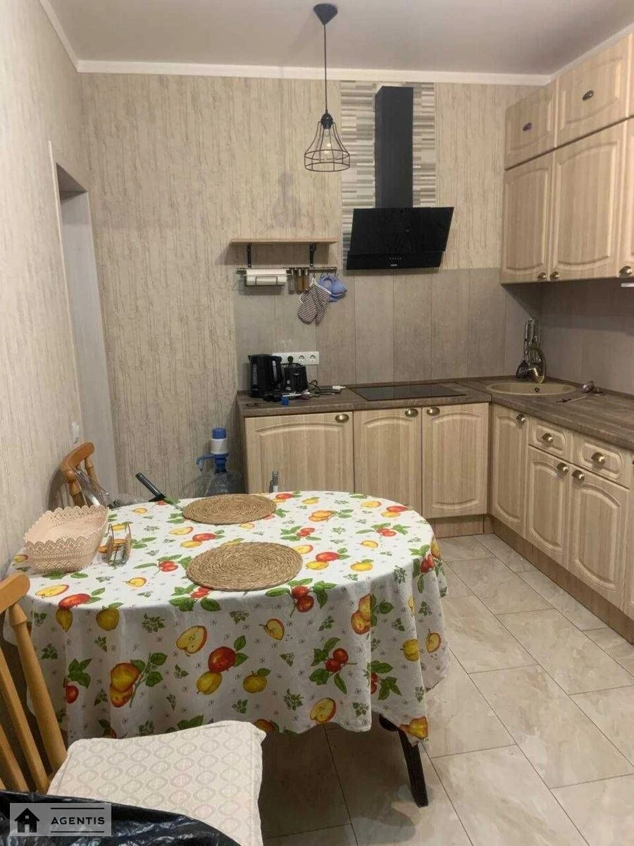 Сдам квартиру 1 комната, 43 m², 18 эт./25 этажей. 4, Андрія Аболмасова вул. (Панельна), Киев. 