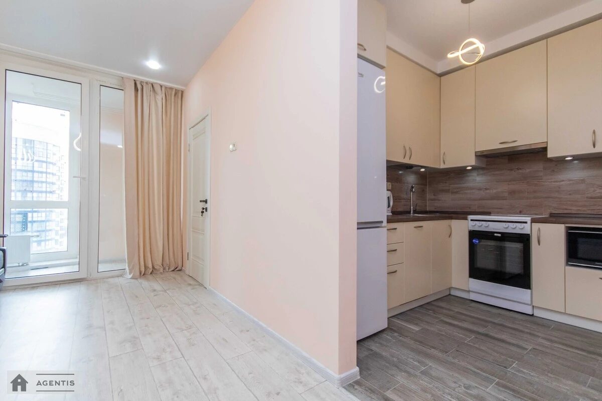 Сдам квартиру 2 комнаты, 53 m², 21 эт./26 этажей. 2, Заречная 2, Киев. 