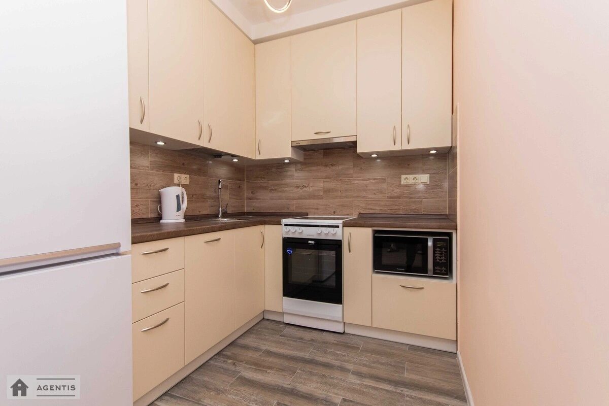 Apartment for rent 2 rooms, 53 m², 21st fl./26 floors. 2, Zarichna 2, Kyiv. 