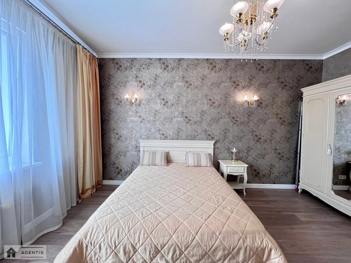 Apartment for rent 2 rooms, 90 m², 7th fl./23 floors. 4, Dilova vul. Dymytrova, Kyiv. 