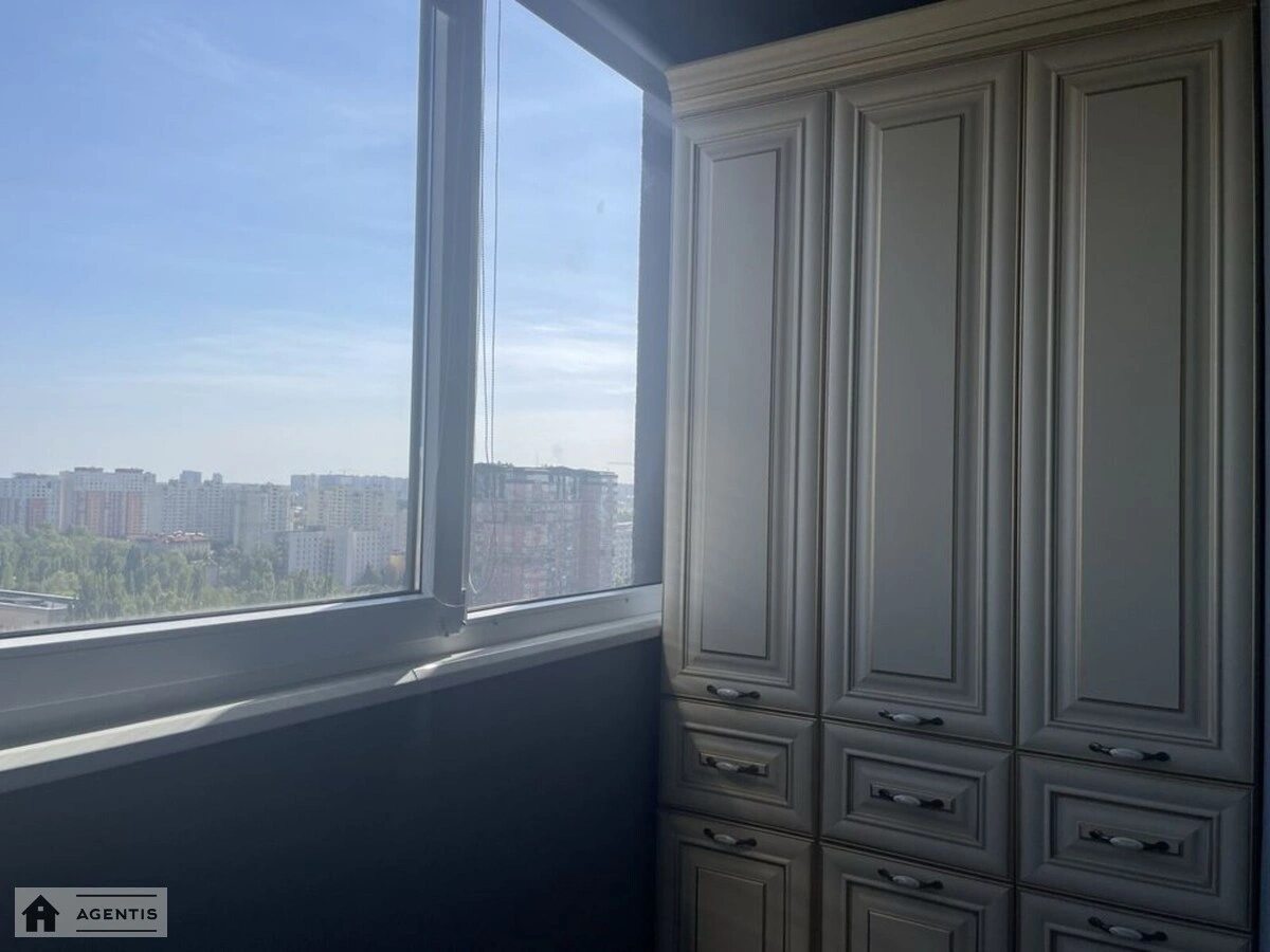 Apartment for rent 2 rooms, 47 m², 15th fl./25 floors. Povitryanykh Syl prosp. Povitroflotskyy, Kyiv. 